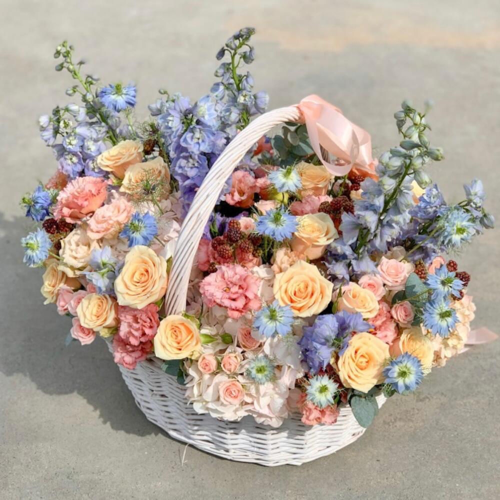 КОРЗИНА С ЦВЕТАМИ
