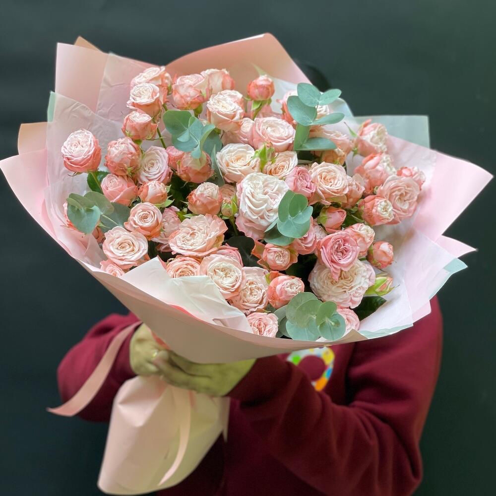 ПИОНОВИДНАЯ РОЗА С ЭВКАЛИПТОМ