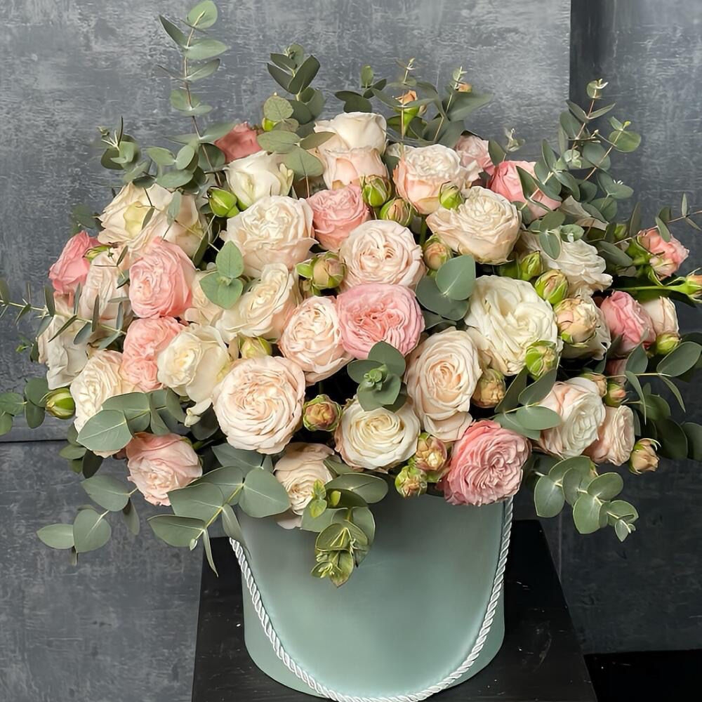 Цветы в коробке