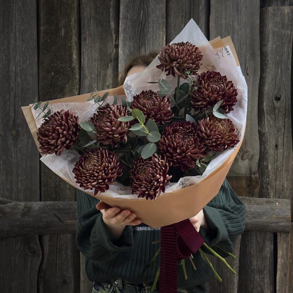 Монобукет из хризантемы «Бигуди»